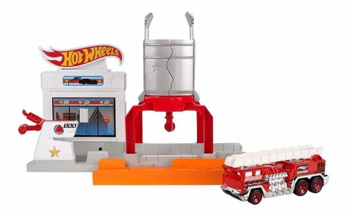 Hot Wheels Blaze Blast FJN36 Container Blast Track Playset