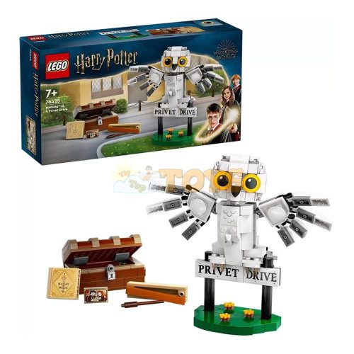 LEGO® Harry Potter Hedwig™ at 4 Privet Drive 76425